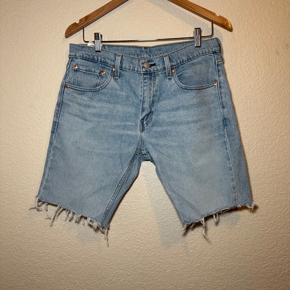 Levi Strauss 527 Mens 32 Cut‎ Off Jeans Bermuda Shorts Denim Light Wash Distress